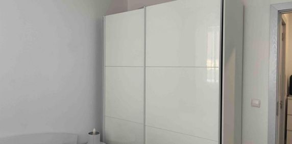 Apartament cocheta de inchiriat - Fotografie 2