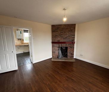 2 bedroom semi-detached house to rent - Photo 3