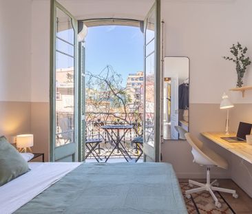 Carrer de Pons i Gallarza, Barcelona, Catalonia 08030 - Photo 3