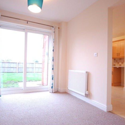 3 bedroom detached house to rent - Photo 1
