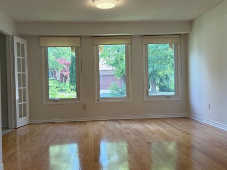 For Lease - 106 Morrison Crescent, Markham, Ontario - Photo 4