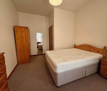 Apt 1, 94a Cromwell Road, Apt 1, Belfast, BT7 1JY - Photo 2