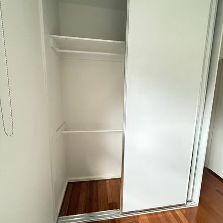 Elsternwick - Photo 4