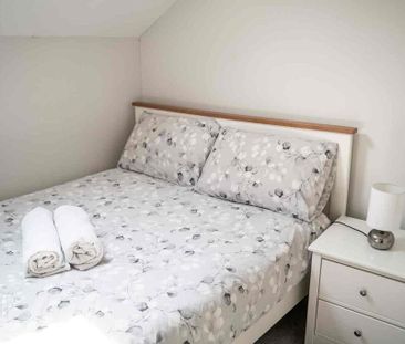 263 Ravenhill Avenue, Belfast, BT6 8LF - Photo 5