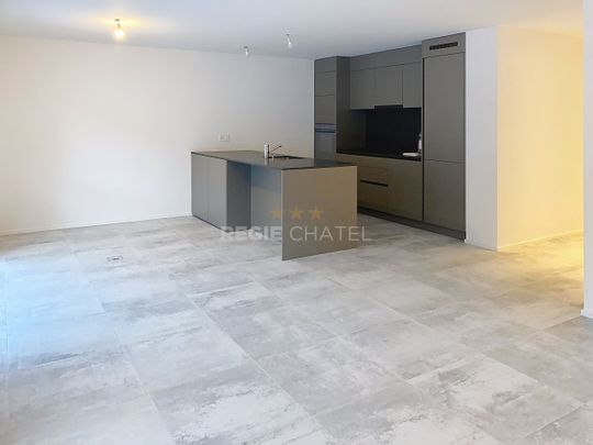 Beautiful 3.5pces new - Photo 1