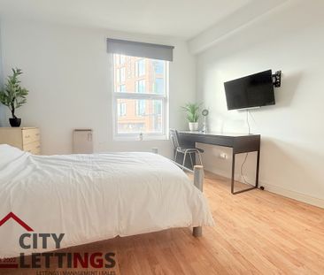 4 Bedroom Mid Terraced House - Photo 5