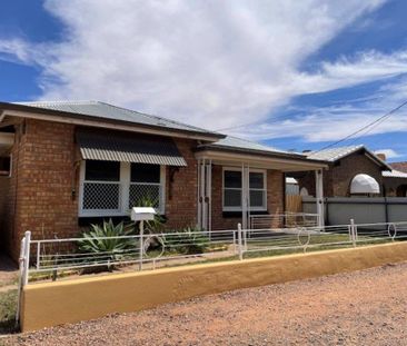 31 Flinders Street&comma; Port Augusta - Photo 5