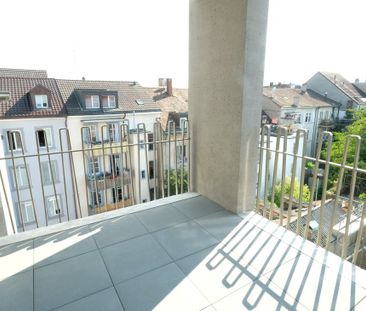 Lichtdurchfluteter Wohntraum: 5.5-Zi-Maisonette mit Weitblick - Photo 6