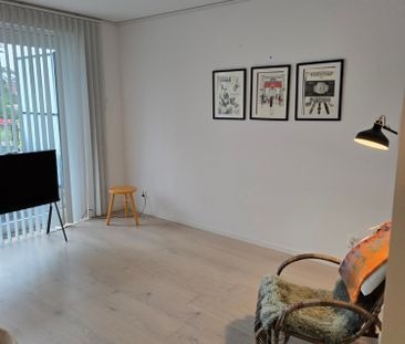 Ljuskärrsgränden, Saltsjöbaden - Photo 1