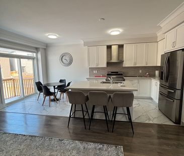 For Lease - 65 Conarty Crescent, Whitby, Ontario - Photo 4