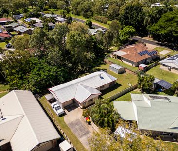 Family-Friendly Living in a Quiet Kawana Cul-de-Sac - Photo 1