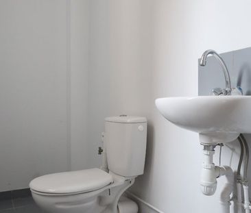 Location Appartement 2 pièces 62m² ST ETIENNE 42000 - Photo 6