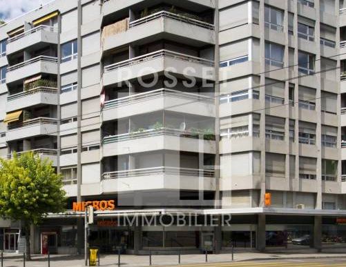 Appartement de 4 pièces au 4ème étage d'environ 86m2 - Photo 1