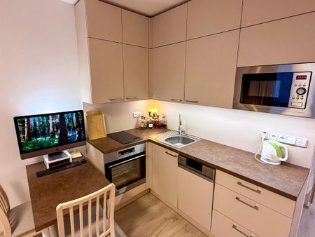 Pronájem bytu 1+kk 27 m2 - Fotografie 2
