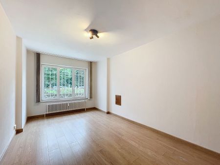 Flat - 2 bedrooms - Photo 3