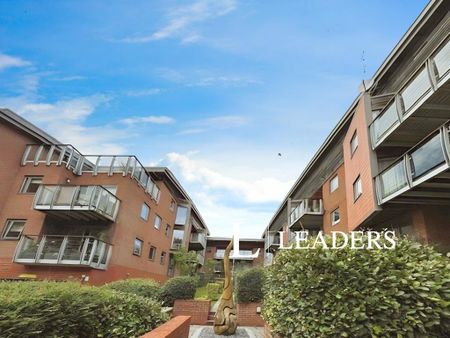 2 bedroom flat to rent - Photo 4