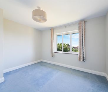 To Let 3 Bed House - Semi-Detached - Photo 5