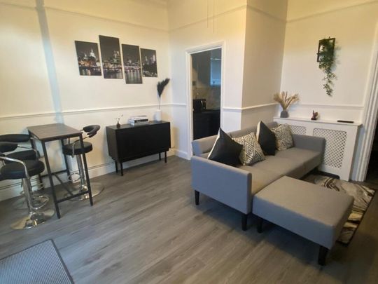 Studio to rent - Photo 1