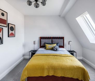 4 bedroom terraced house to rent - Photo 3