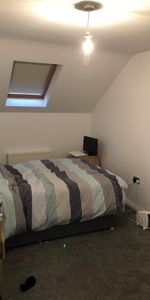 Apt 6-2a Eglantine Gardens, Belfast, BT9 6EZ - Photo 3