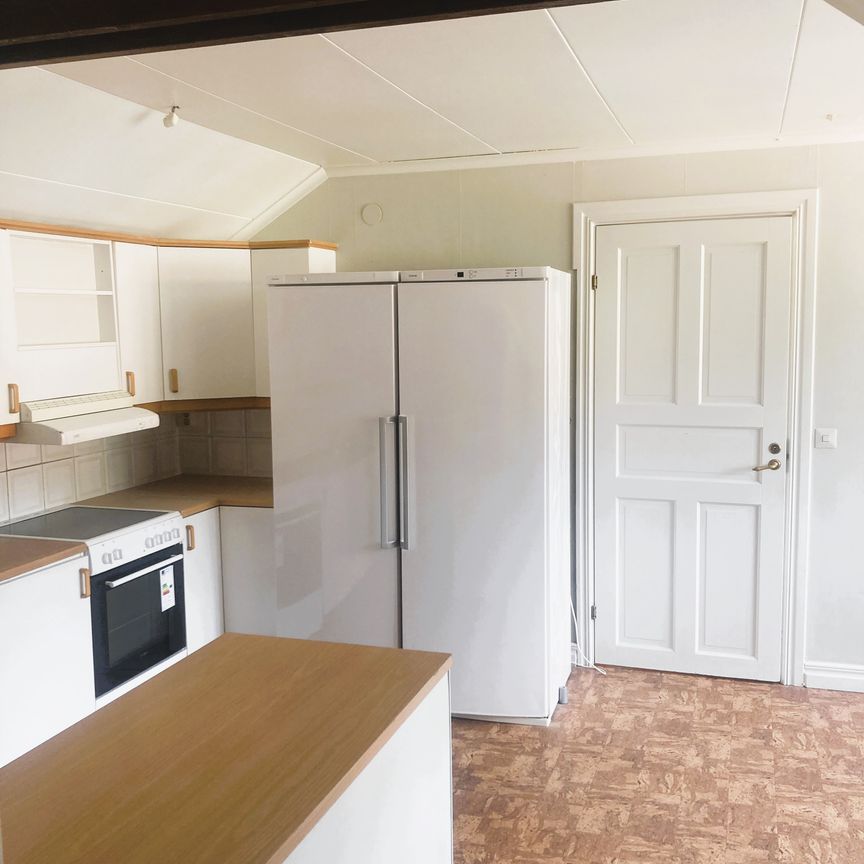 Lagerbergsgatan, Uddevalla - Photo 1