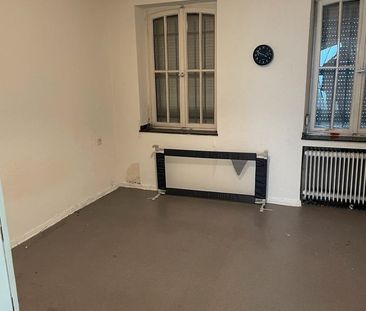 Zentrale 3-Zimmer-Wohnung in Aachen 106,6 QM- WG geeignet - Photo 2