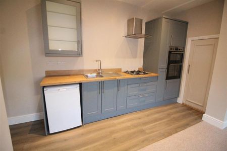 1 bedroom terraced house to rent - Photo 4