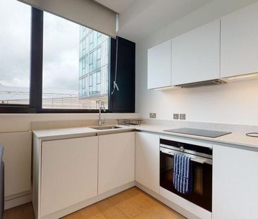 Studio to rent - Photo 4