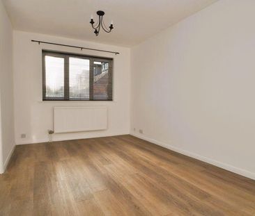 2 bedroom duplex to rent - Photo 1