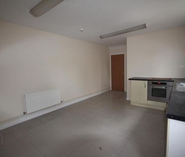 36a Central Avenue, Bangor, BT20 3AW - Photo 4