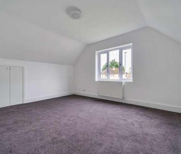 Whitley Wood Lane, Reading, RG2 - Photo 2