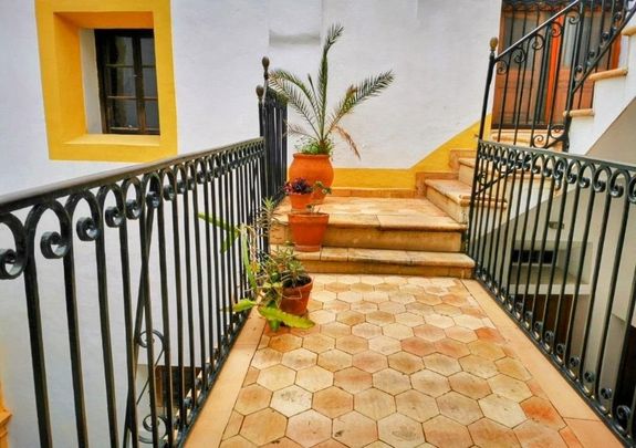 2 room luxury Flat for rent in Palma de Mallorca, Spain - Photo 1