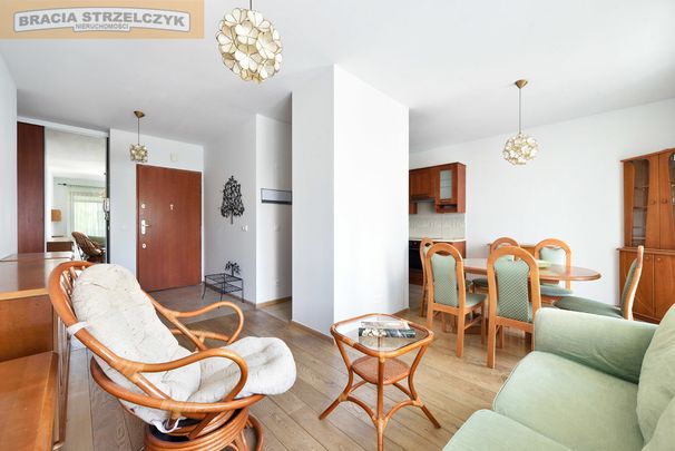 Dwupokojowy apartament z garażem na Mokotowie, ul. Woronicza - Photo 1