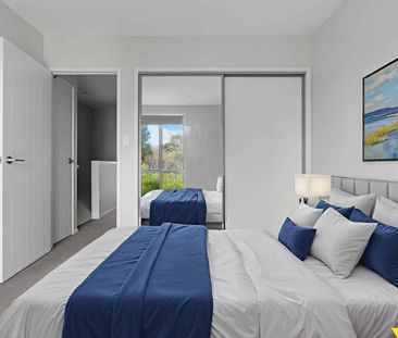 Modern, Low-Maintenance Living in Te Atatu Peninsula - Photo 1