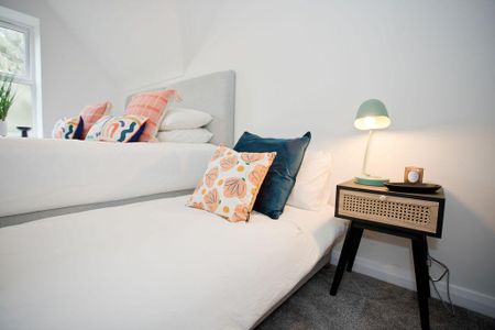 2 bedroom flat to rent - Photo 5