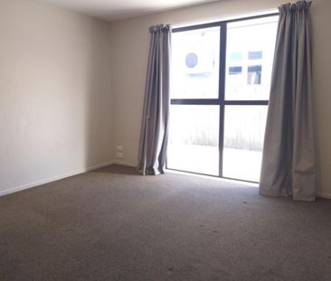 2/57 Geraldine Street, Saint Albans - Photo 3