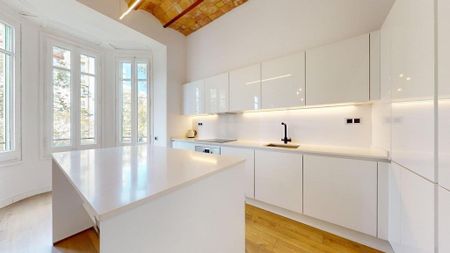 3 room luxury Flat for rent in Barcelona, Spain - Photo 4