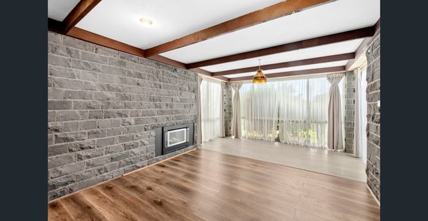 Expansive Family Home in sought-after Hamlyn Heights - Photo 1