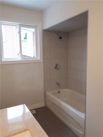 For Lease - 190 Barrie Street Unit# Main, Bradford West Gwillimbury, Ontario - Photo 5