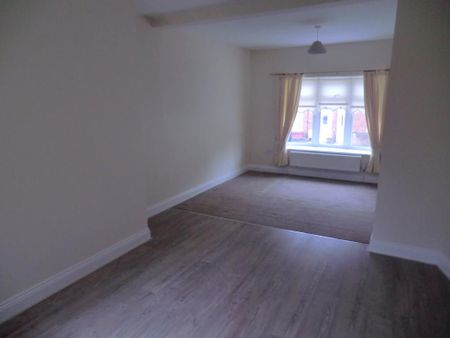 2 bedroom terraced house to rent - Photo 3