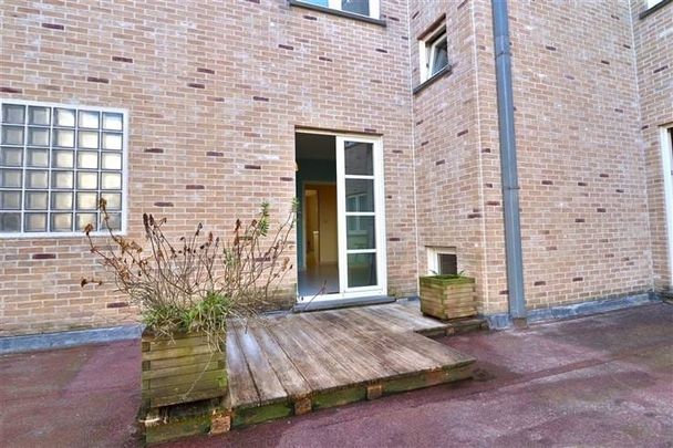 Appartement te huur - Photo 1