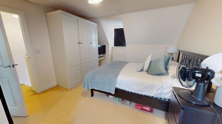3 bedroom end of terrace house to rent - Photo 5