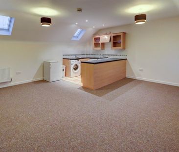 St Marys Court, Kenilworth - Photo 5