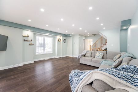 For Lease - 122 Ainley Road, Ajax, Ontario - Photo 2