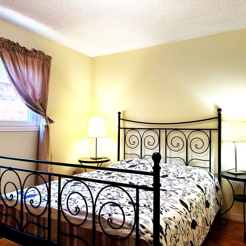 For Lease - 46 Lagani Avenue, Richmond Hill, Ontario - Photo 1