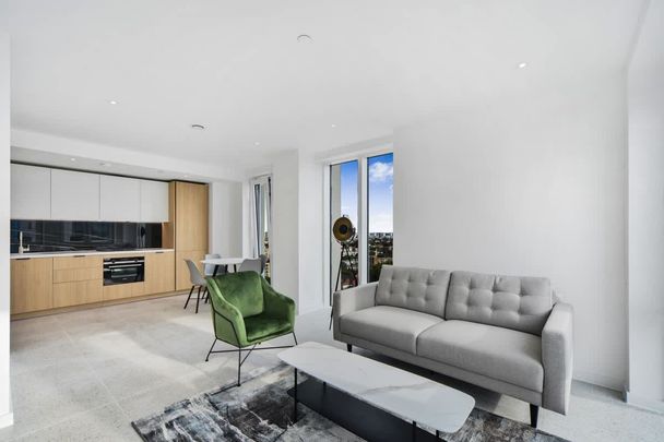 Bouchon Point, Cendal Crescent, E1 - Photo 1