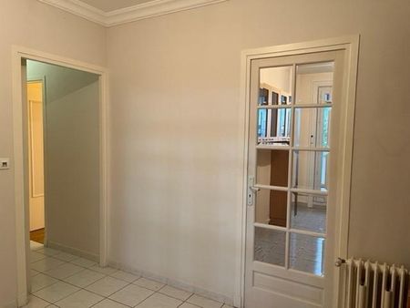 Location Appartement 4 pièces 91m² LYON 5ème - Photo 3