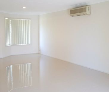 LOW MAINTENANCE DUPLEX - Photo 2