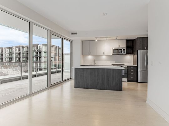 For Lease - 333 Sunseeker Avenue Unit# 301, Innisfil, Ontario - Photo 1