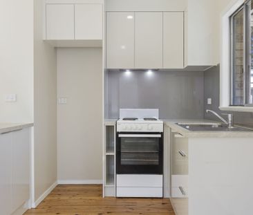 Less than 500m To The Beach! - Photo 4